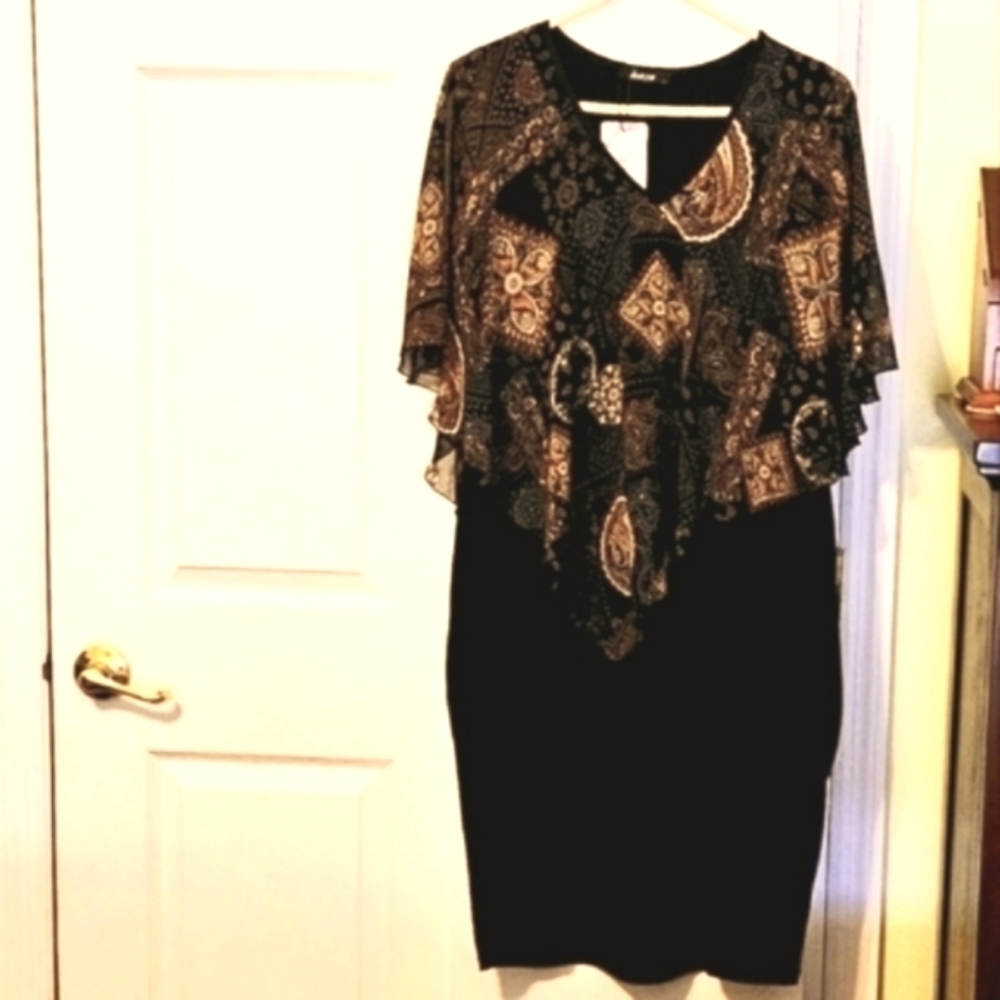 NWT; Never Worn Dress w/attached Floral Overlay